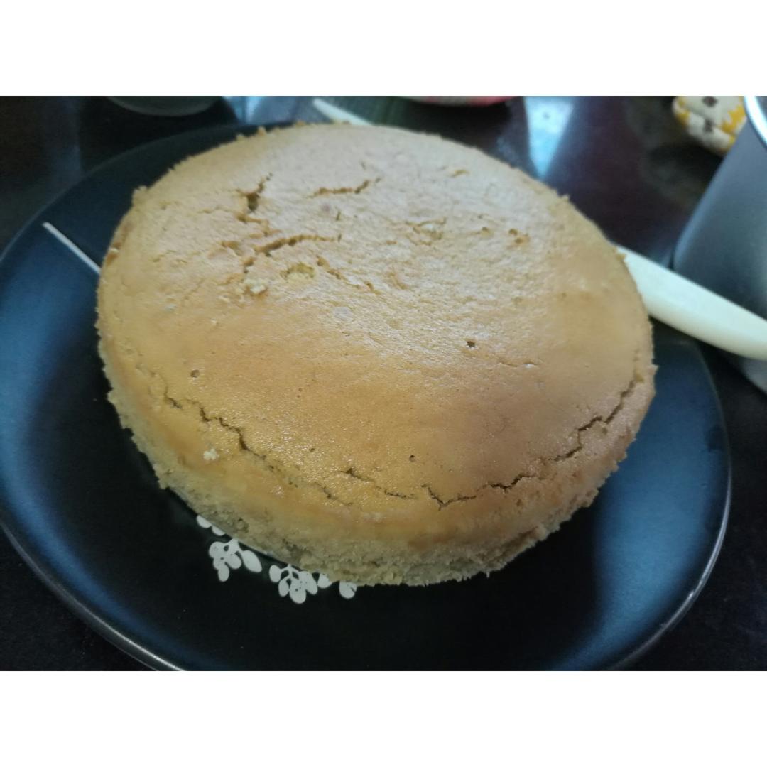浓郁咖啡坚果戚风蛋糕