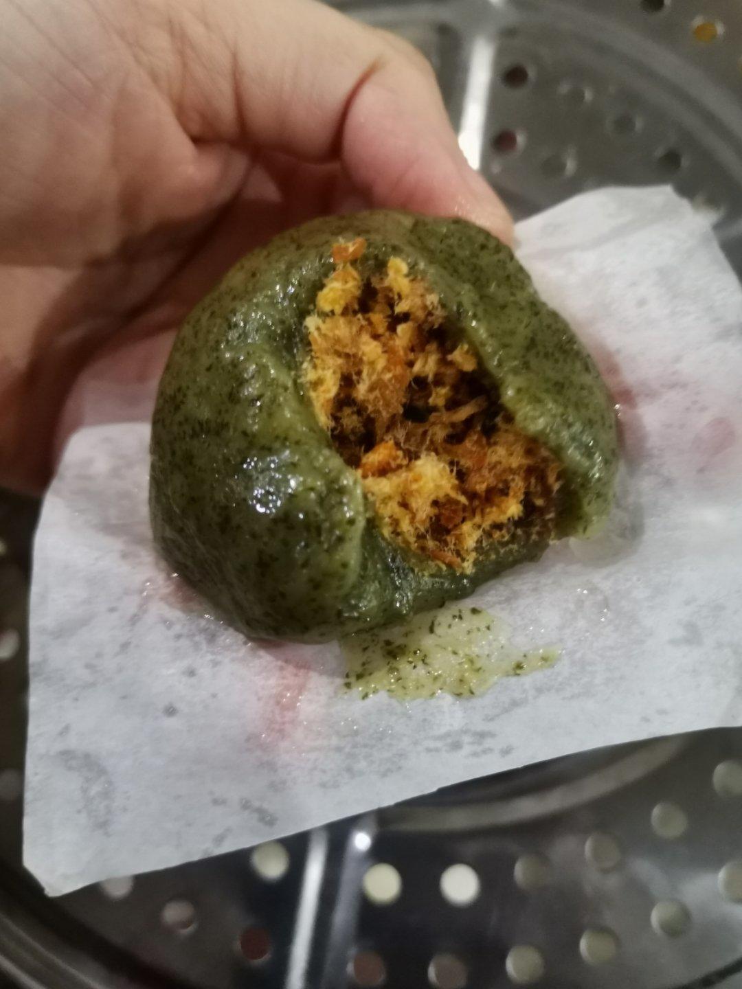 网红青团～～咸蛋黄肉松青团
