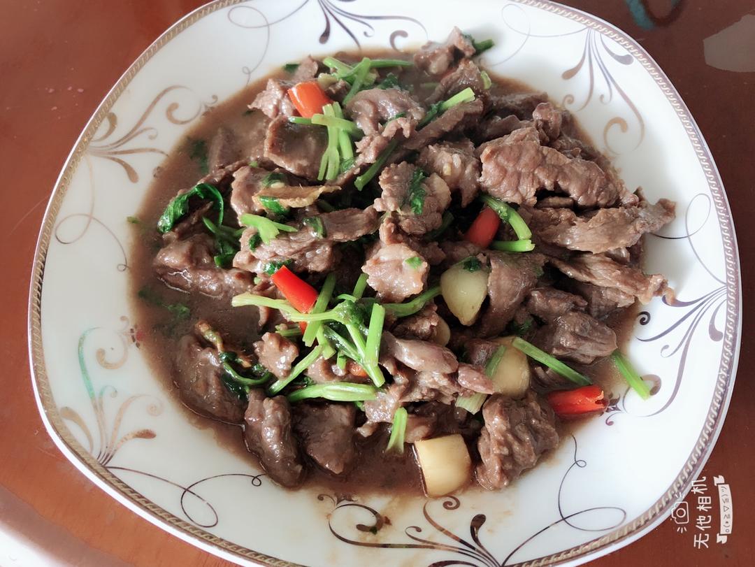 香菜牛肉