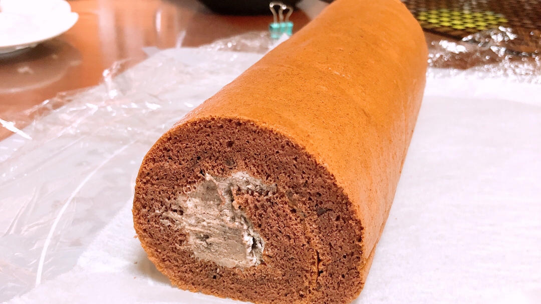 奥利奥咸奶油可可蛋糕卷