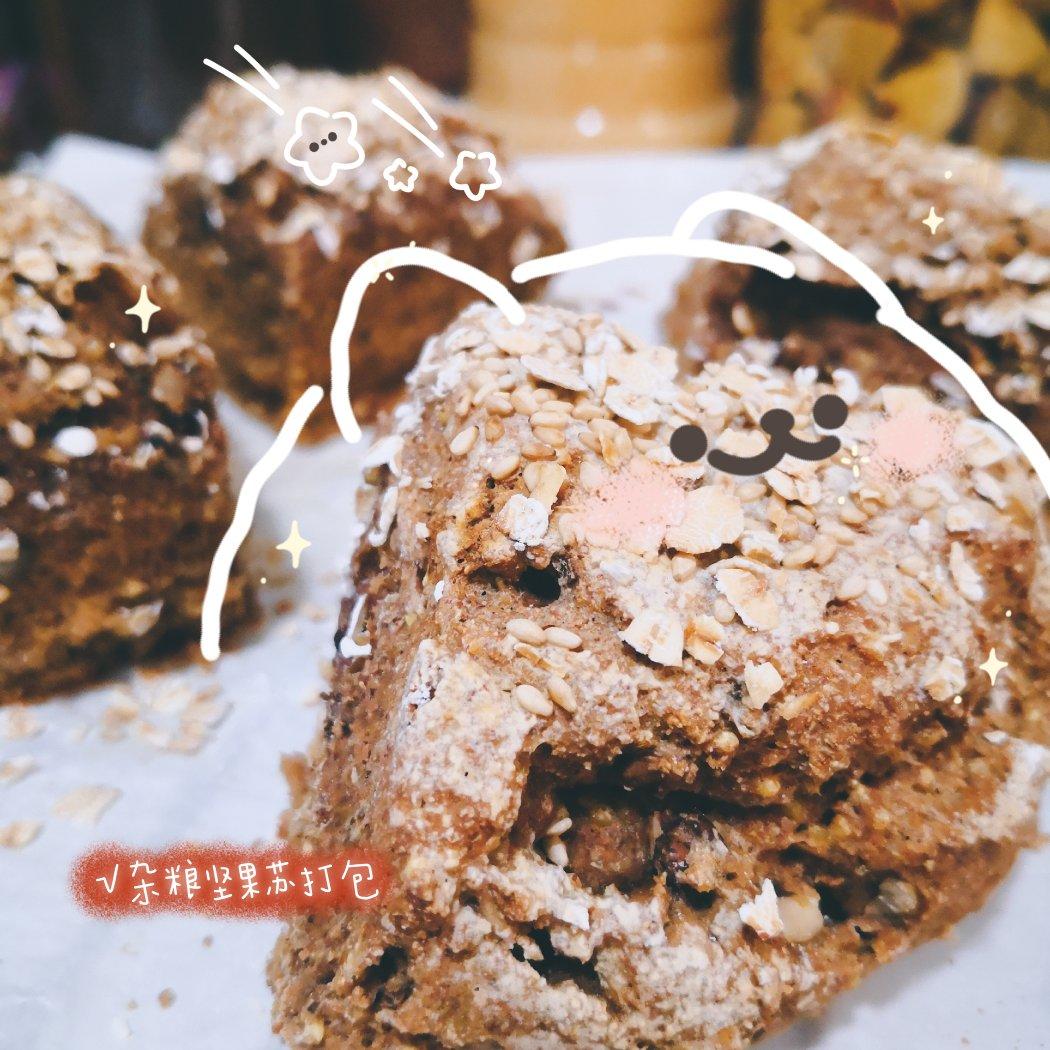 温暖馥郁杂粮苏打面包丨健康·烘焙