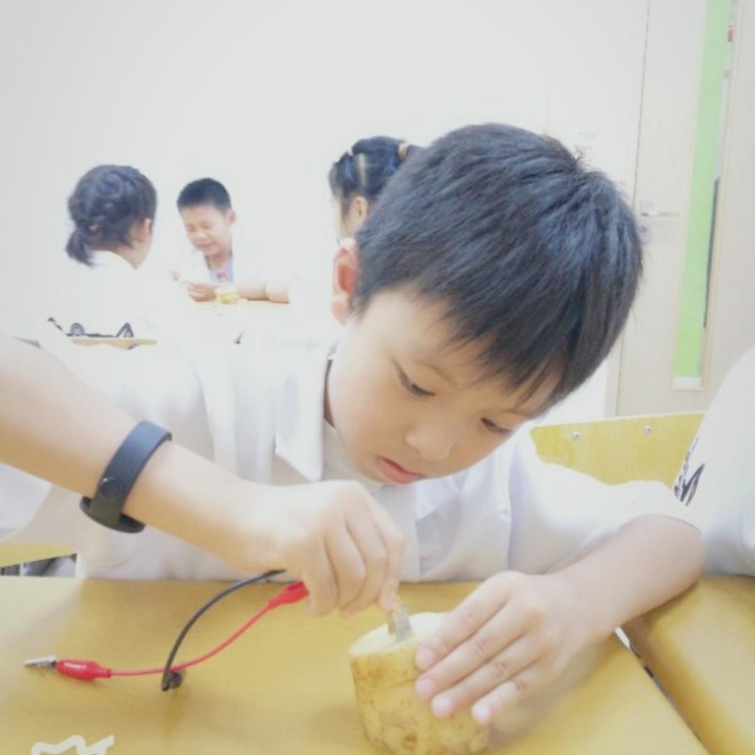 jona-3