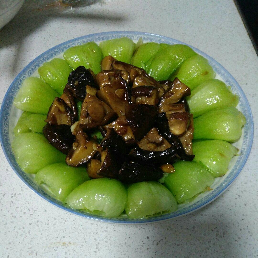香菇炒油菜