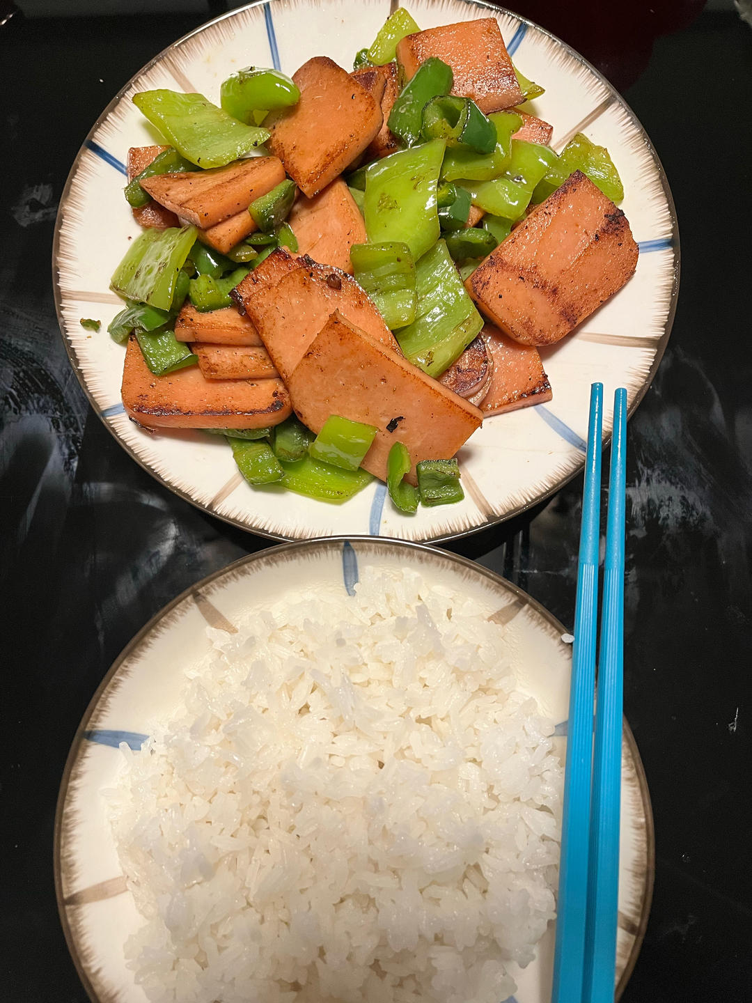 幸福感飙升的炒午餐肉