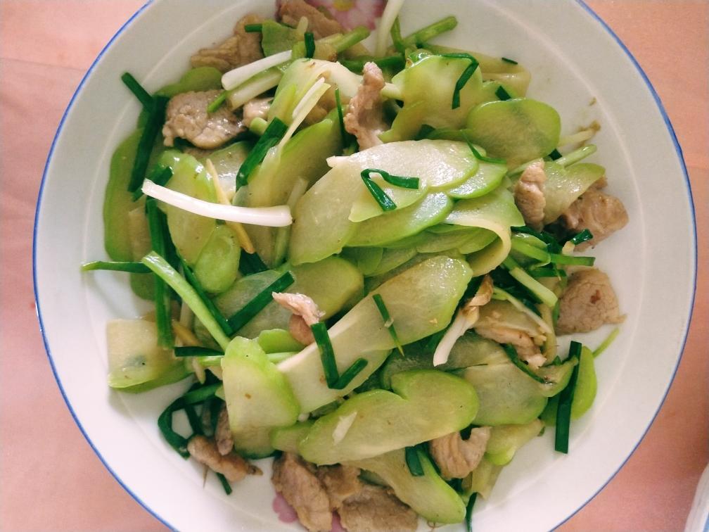 佛手瓜炒肉的做法