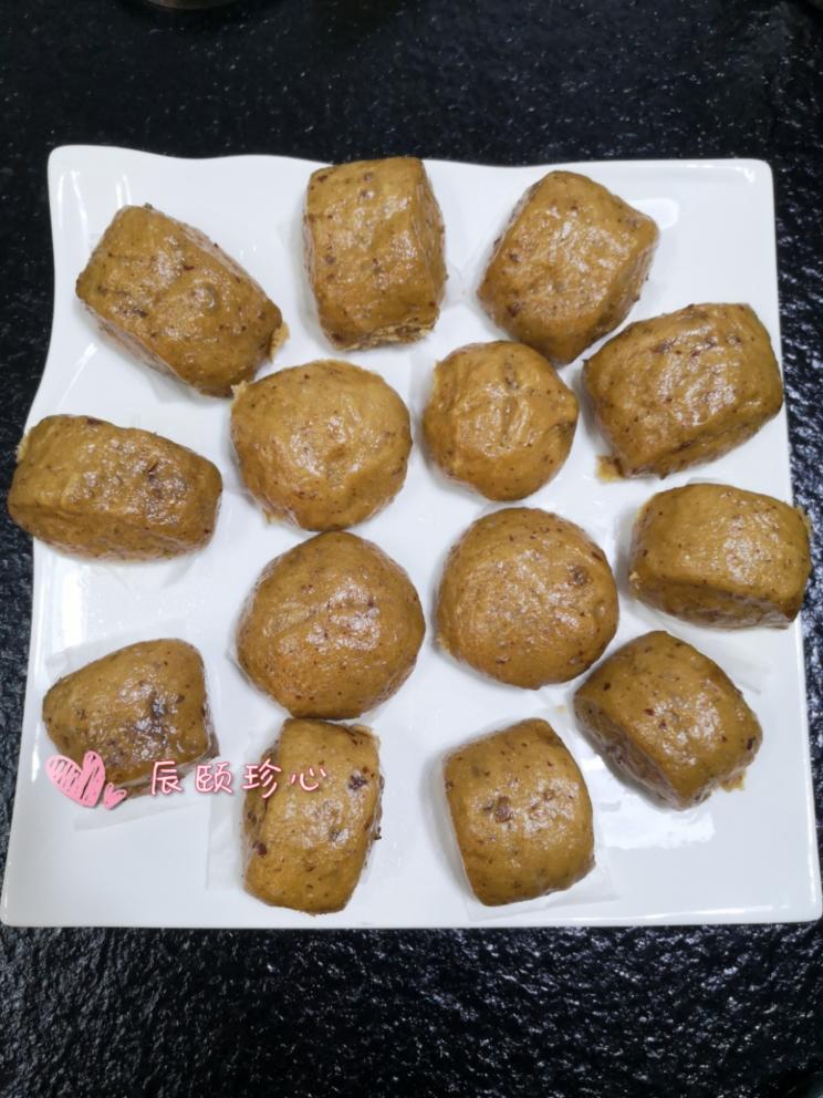 红糖灰枣馒头