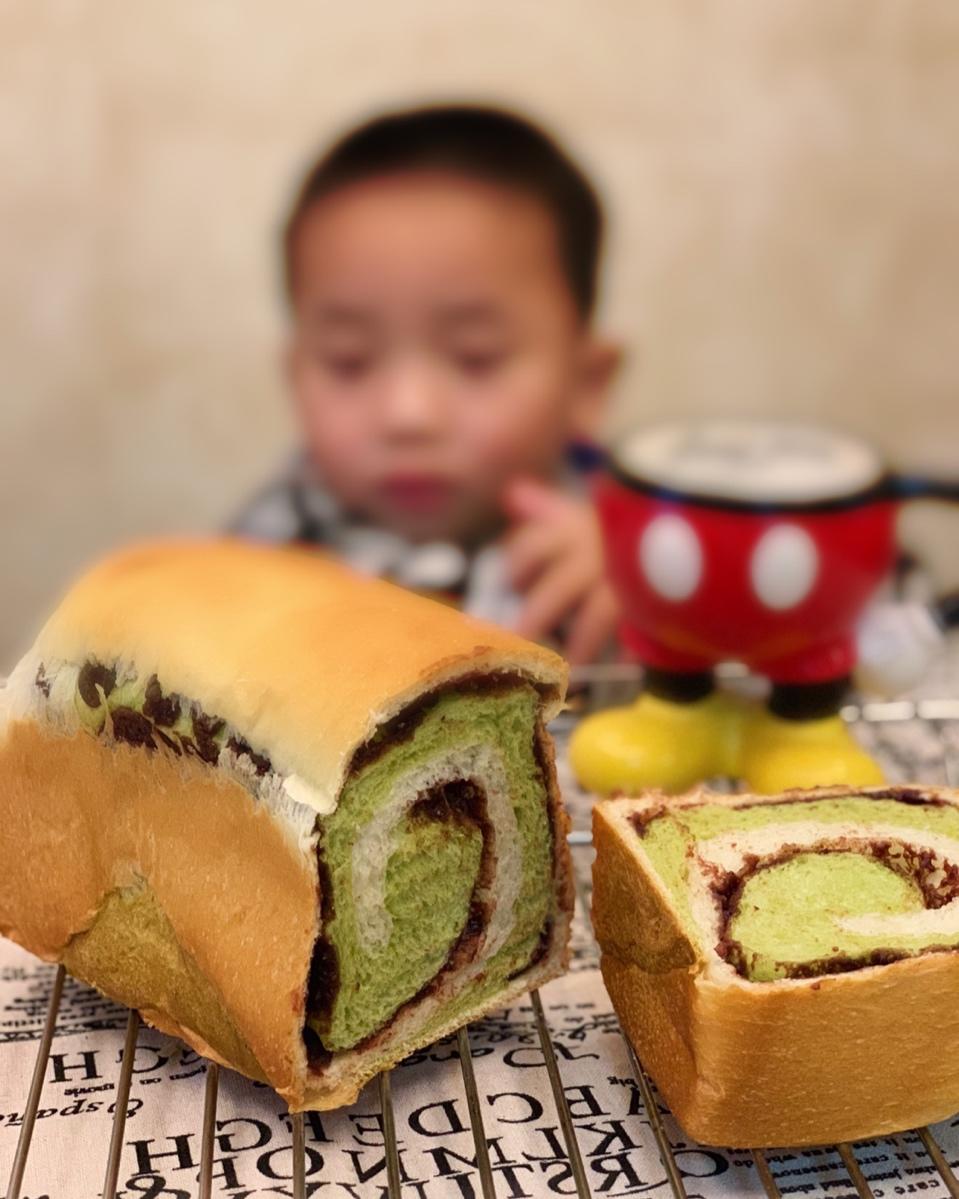 最正宗的日式抹茶红豆吐司