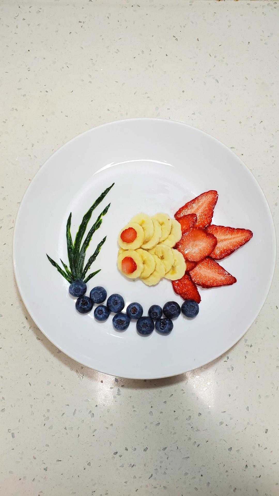 年年有余(水果拼盘)的做法 步骤10