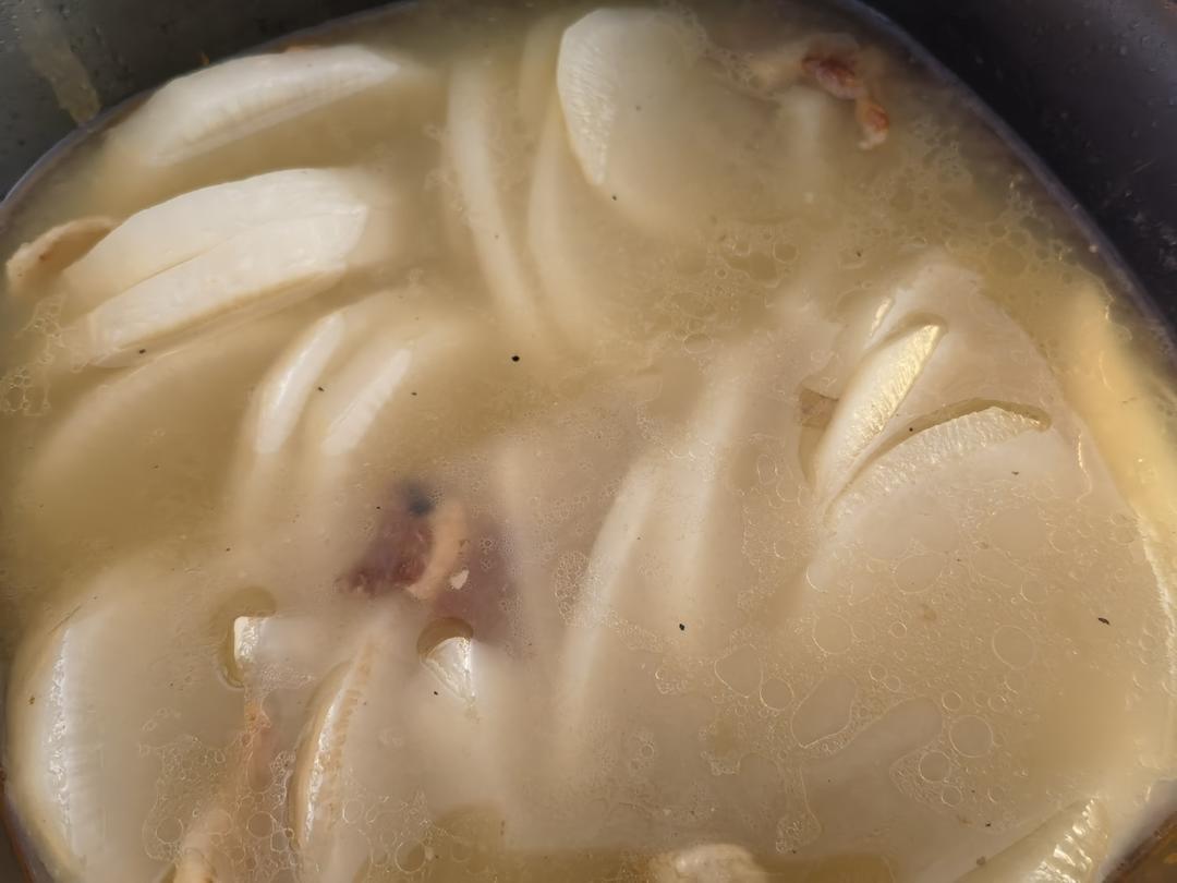 五花肉烧白萝卜