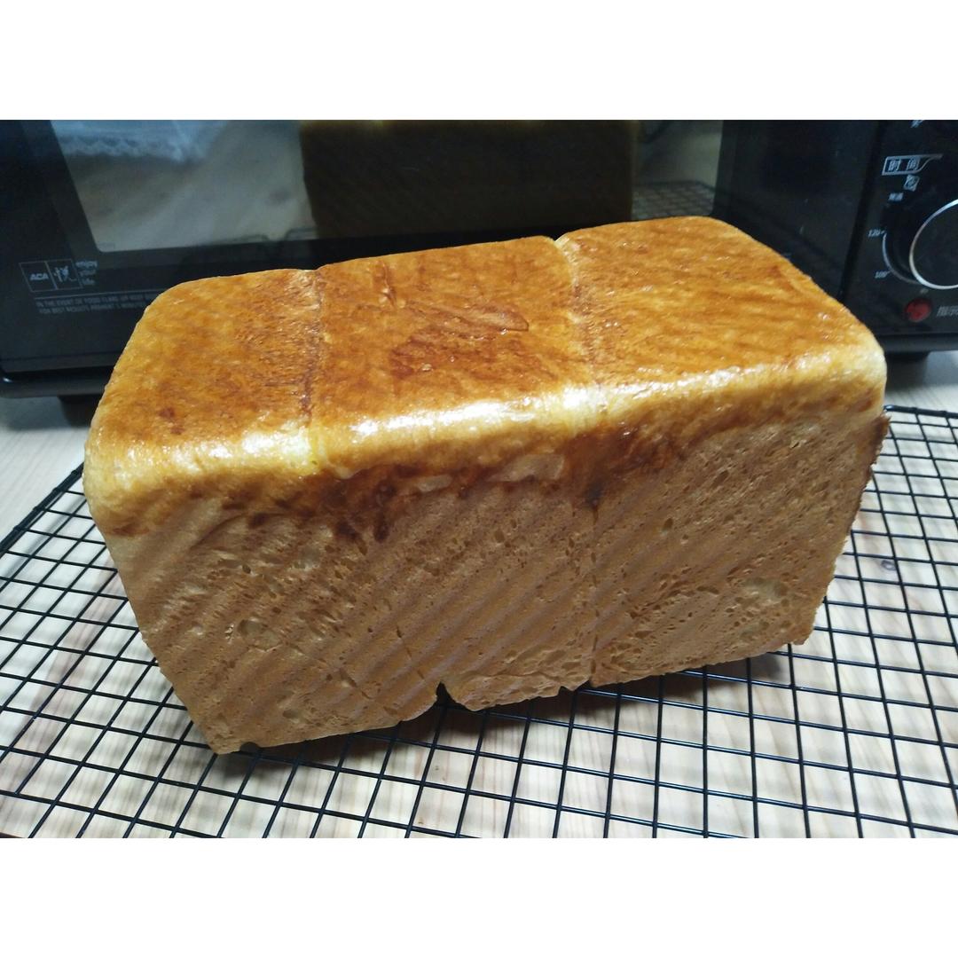 酸奶吐司面包