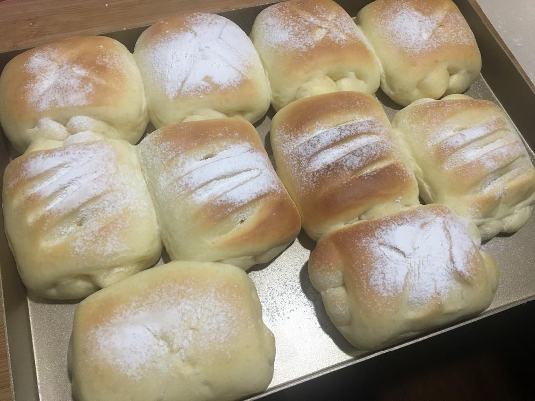 软到不知所措的牛奶卷