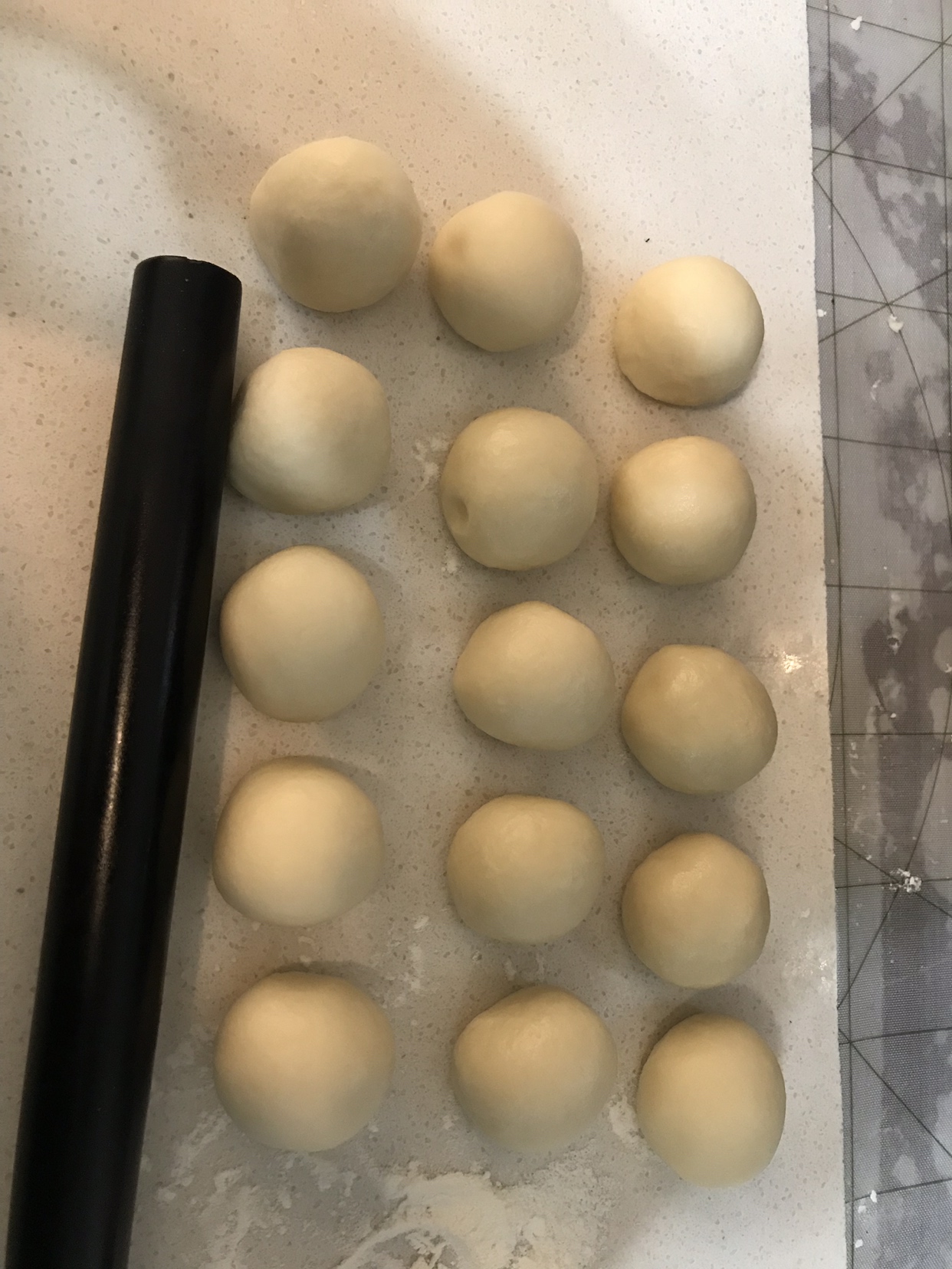 蛋黄酥的做法 步骤5