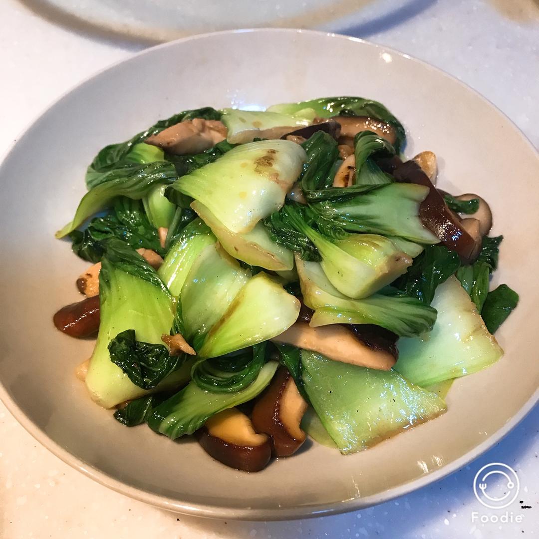 蘑菇炒青菜