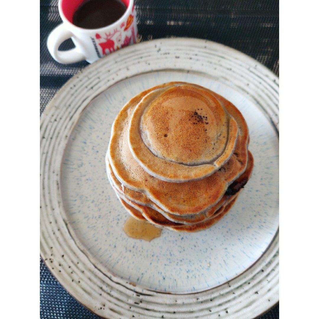 焦糖橙子蓝莓pancake. Blueberry ricotta pancakes with carmelised oranges.
