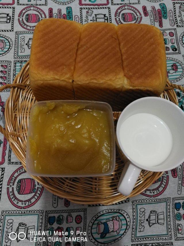 纯奶手撕吐司