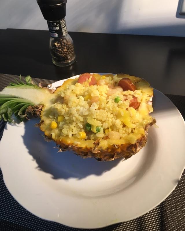 泰式菠萝炒饭