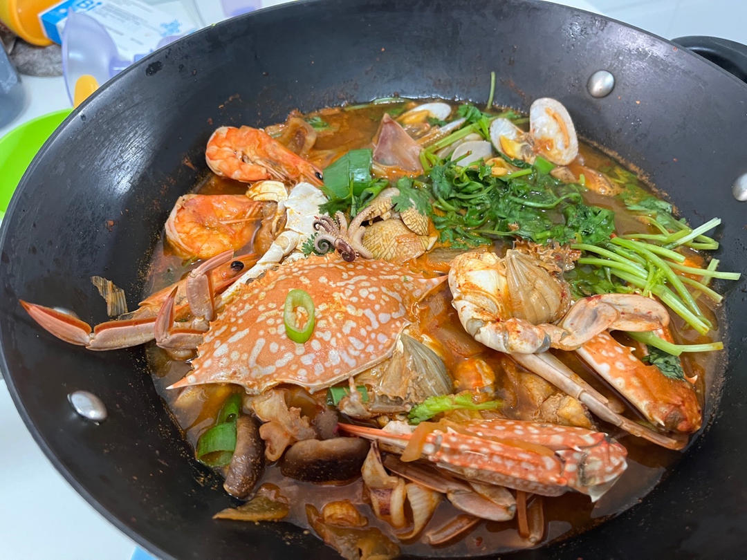 韩式泡菜海鲜锅Haemul Jeongol
