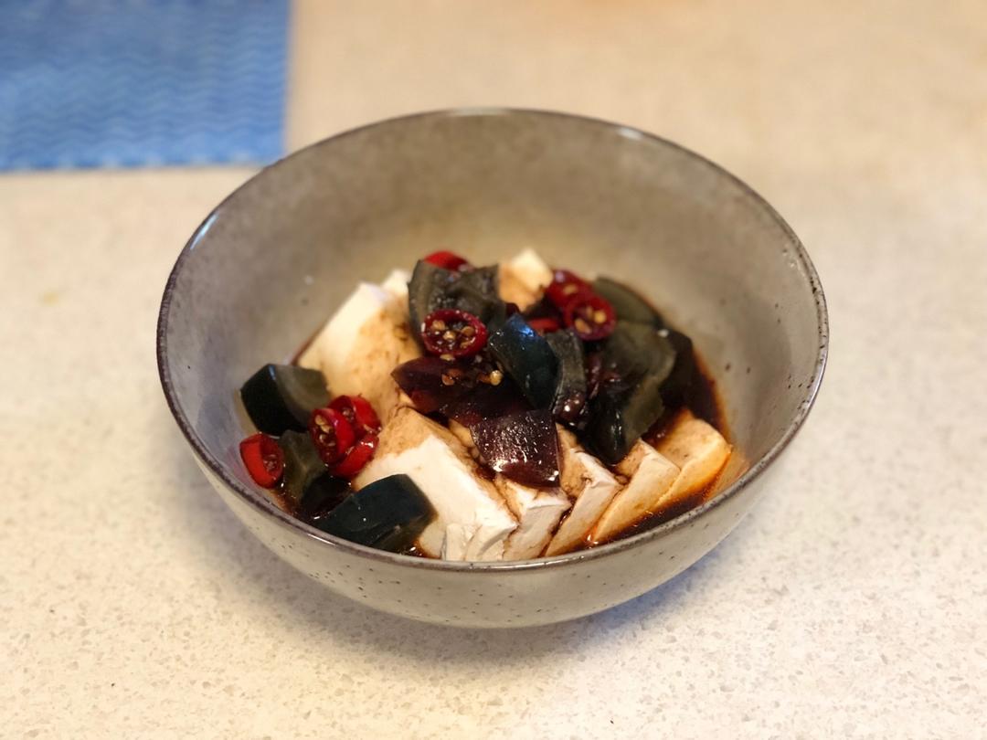 皮蛋拌豆腐（从这道菜说起，如何拌出好吃的凉拌菜）