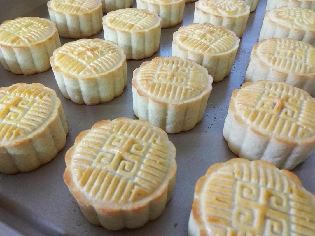 奶香皮月饼
