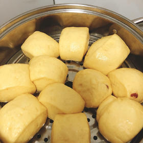红豆卷    小碗蒸面包