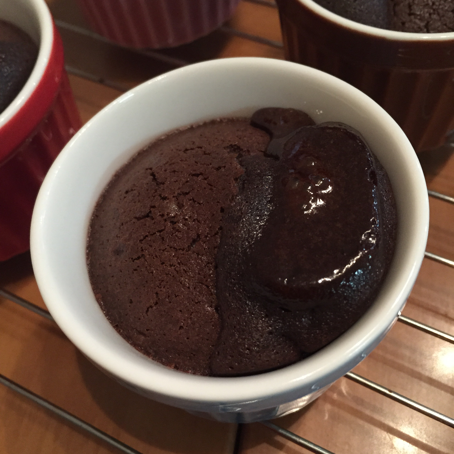 给妹子群的巧克力熔岩蛋糕