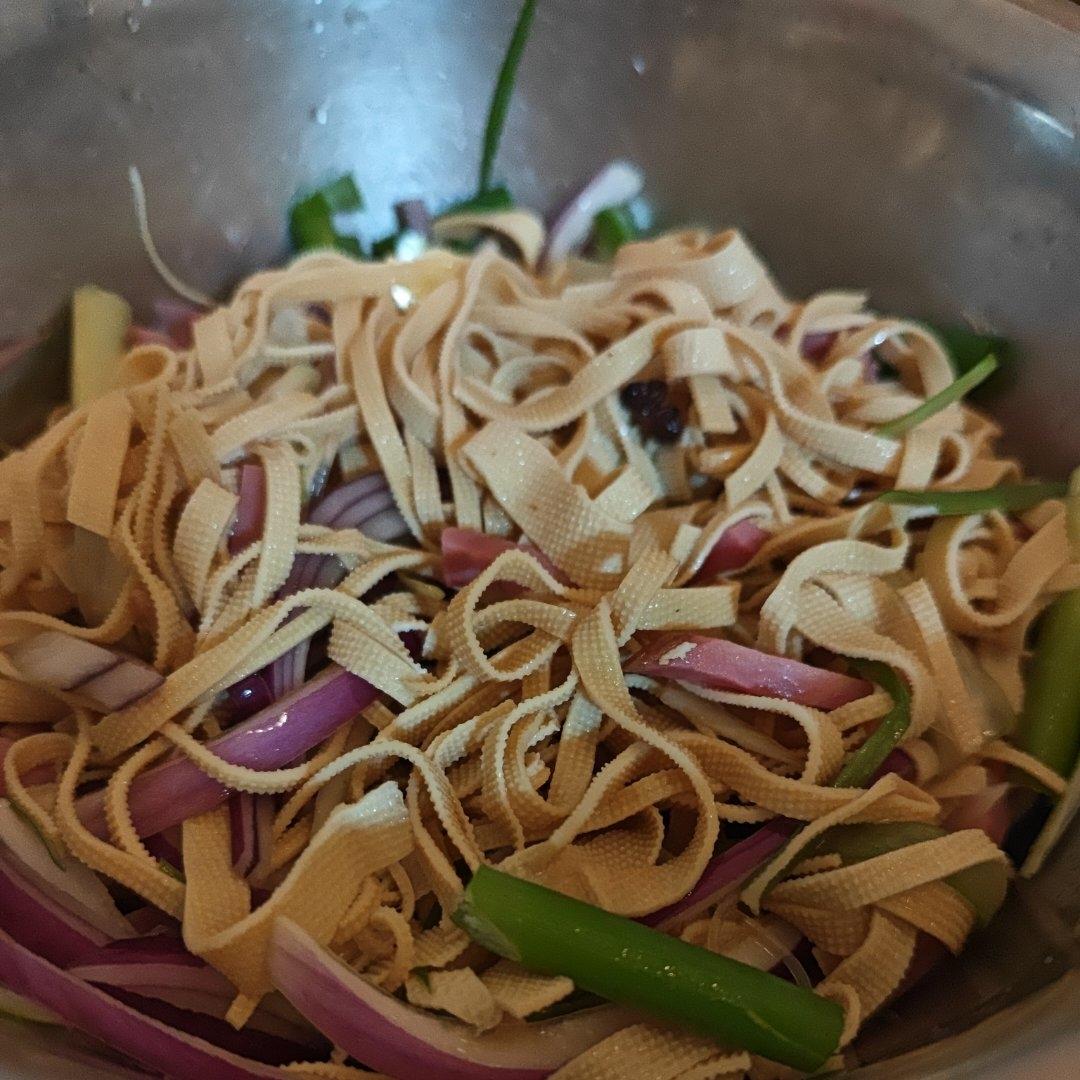 减肥必吃的凉拌菜❗️  凉拌豆腐丝 ❗️ 多吃不长胖（更新食谱）