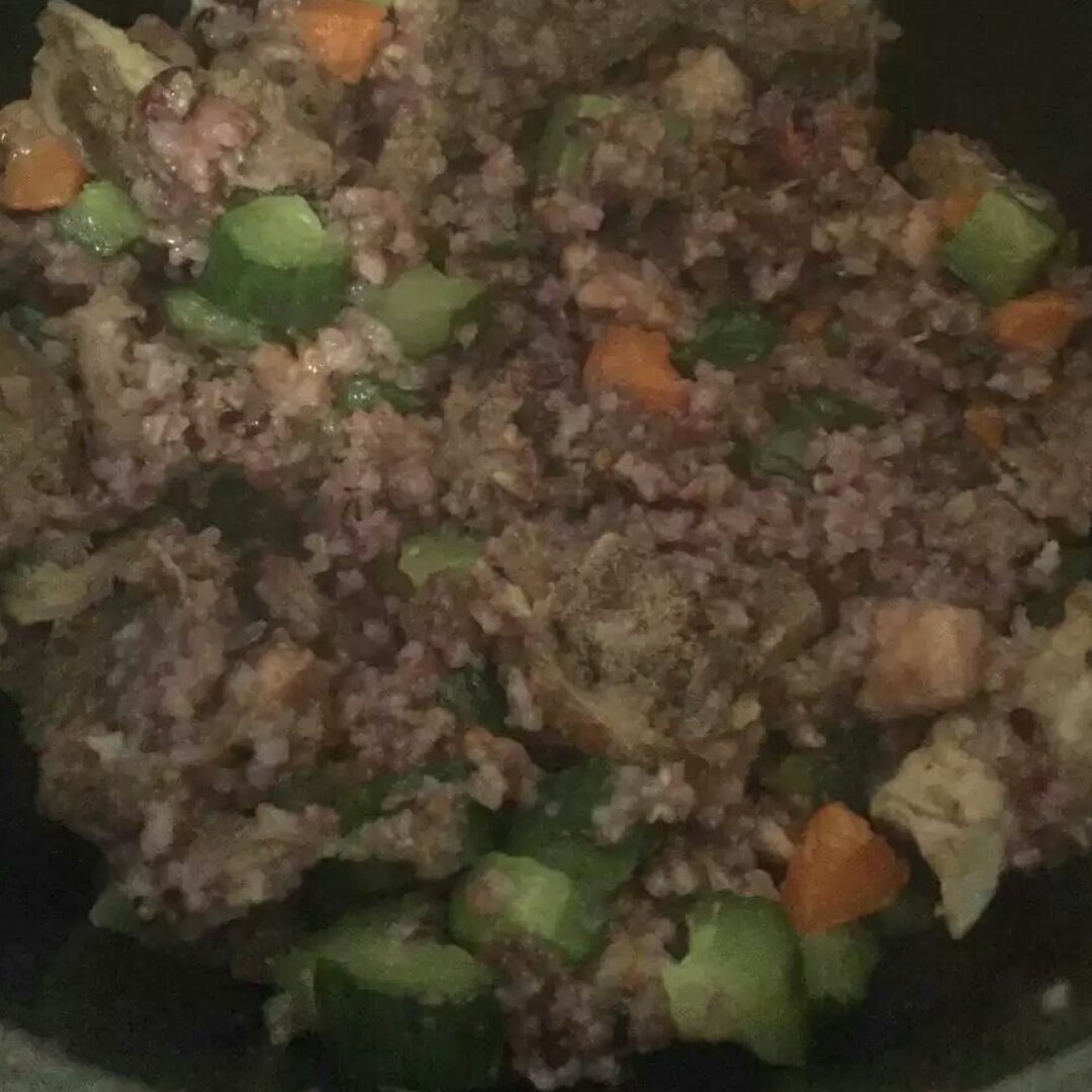 喷香排骨焖饭（爆好吃）