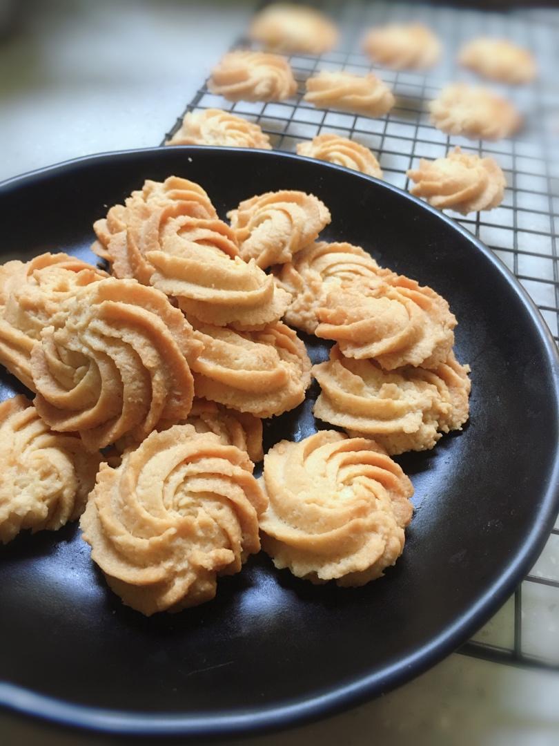 薰衣草118做的零失败花纹超级立体的黄油曲奇