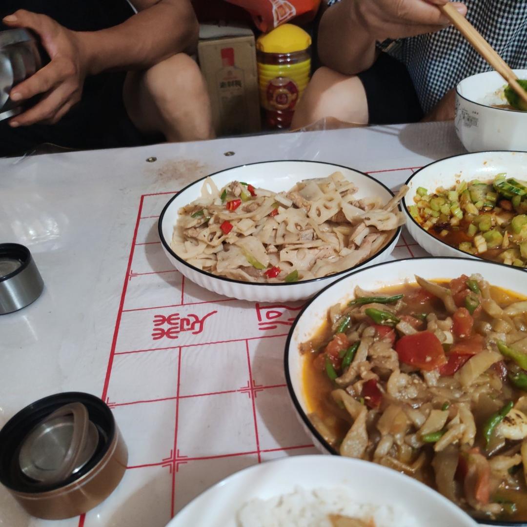 超下饭的莲藕炒肉