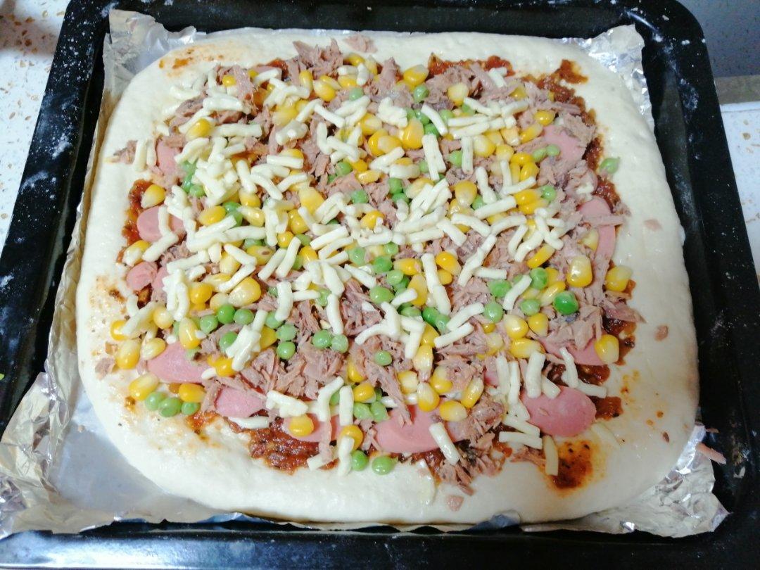 做一张敲好吃的披萨饼底