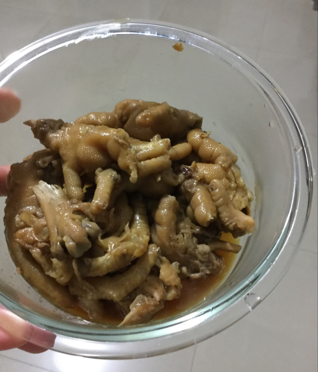 秘制红烧鸡爪