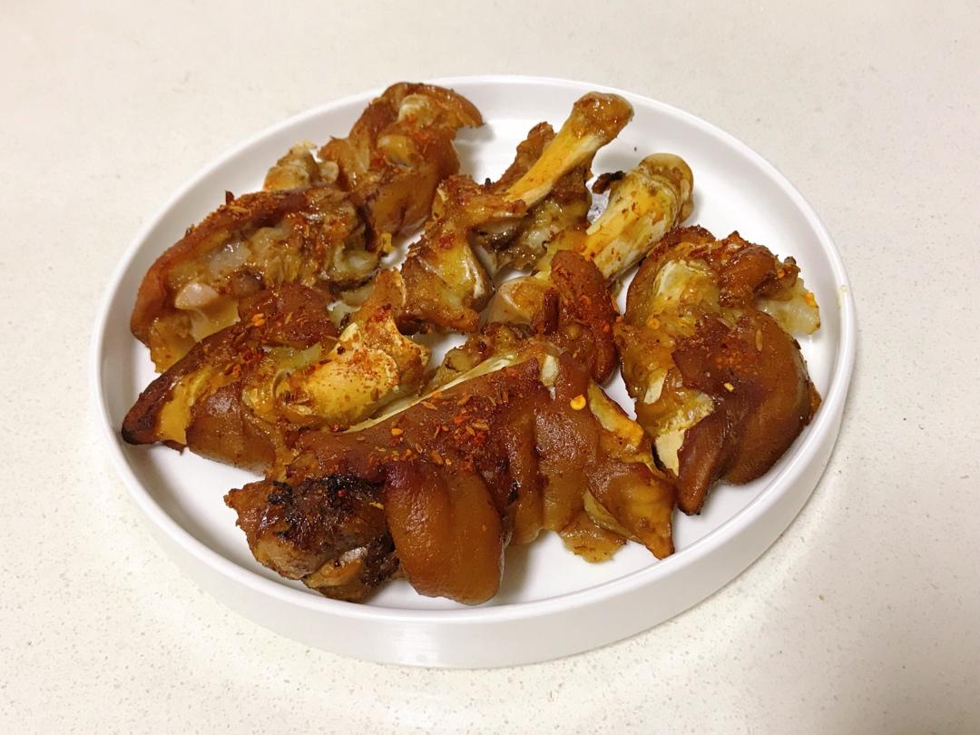 香酥烤猪蹄