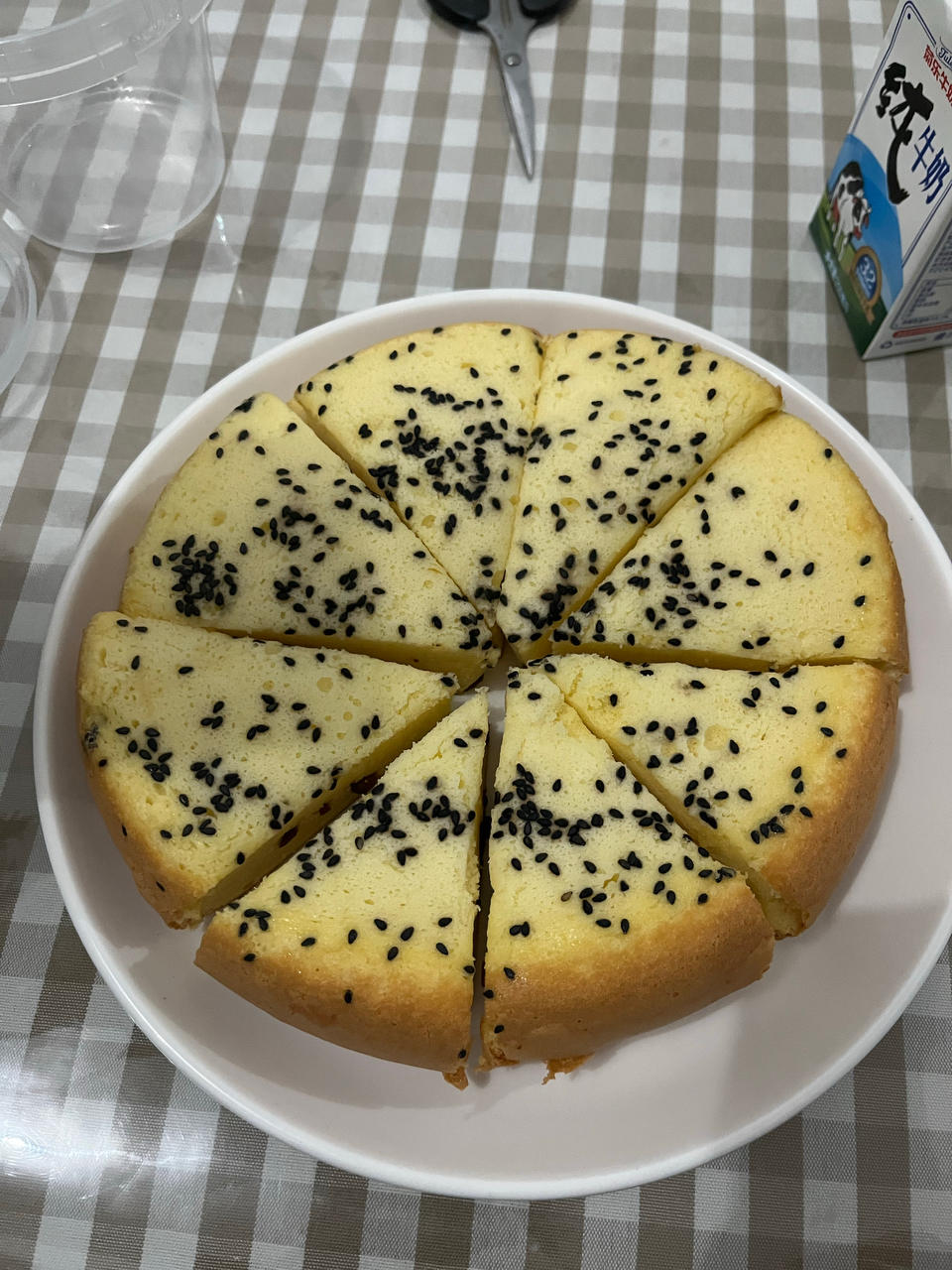 简单的电饭锅蛋糕(不用秤版)