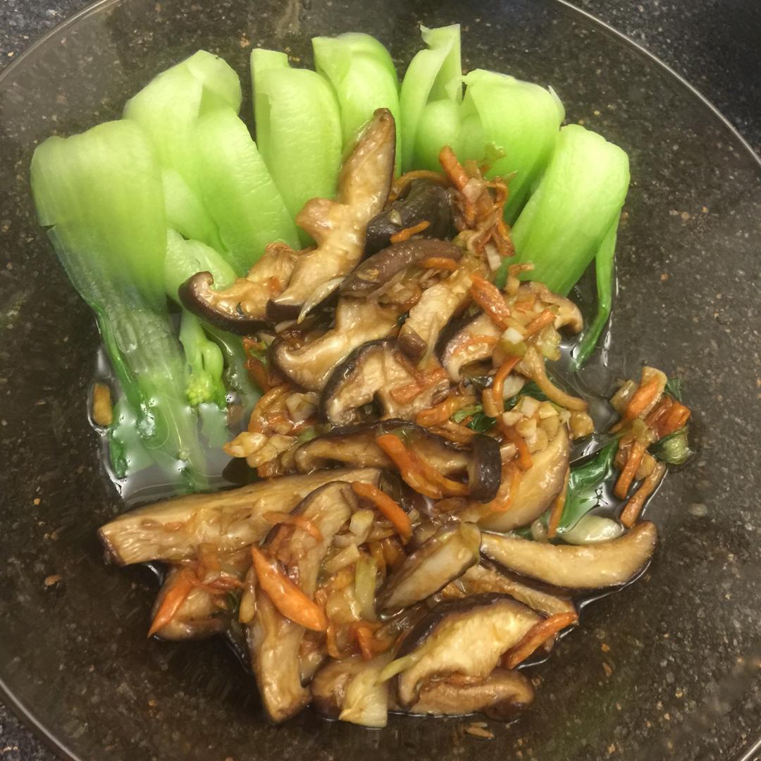 蚝油香菇小油菜