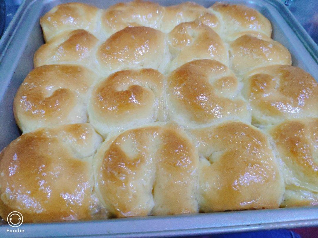 脆底蜂蜜小面包