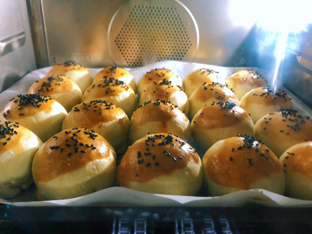 蛋黄酥酥酥（超级奶香黄油版）