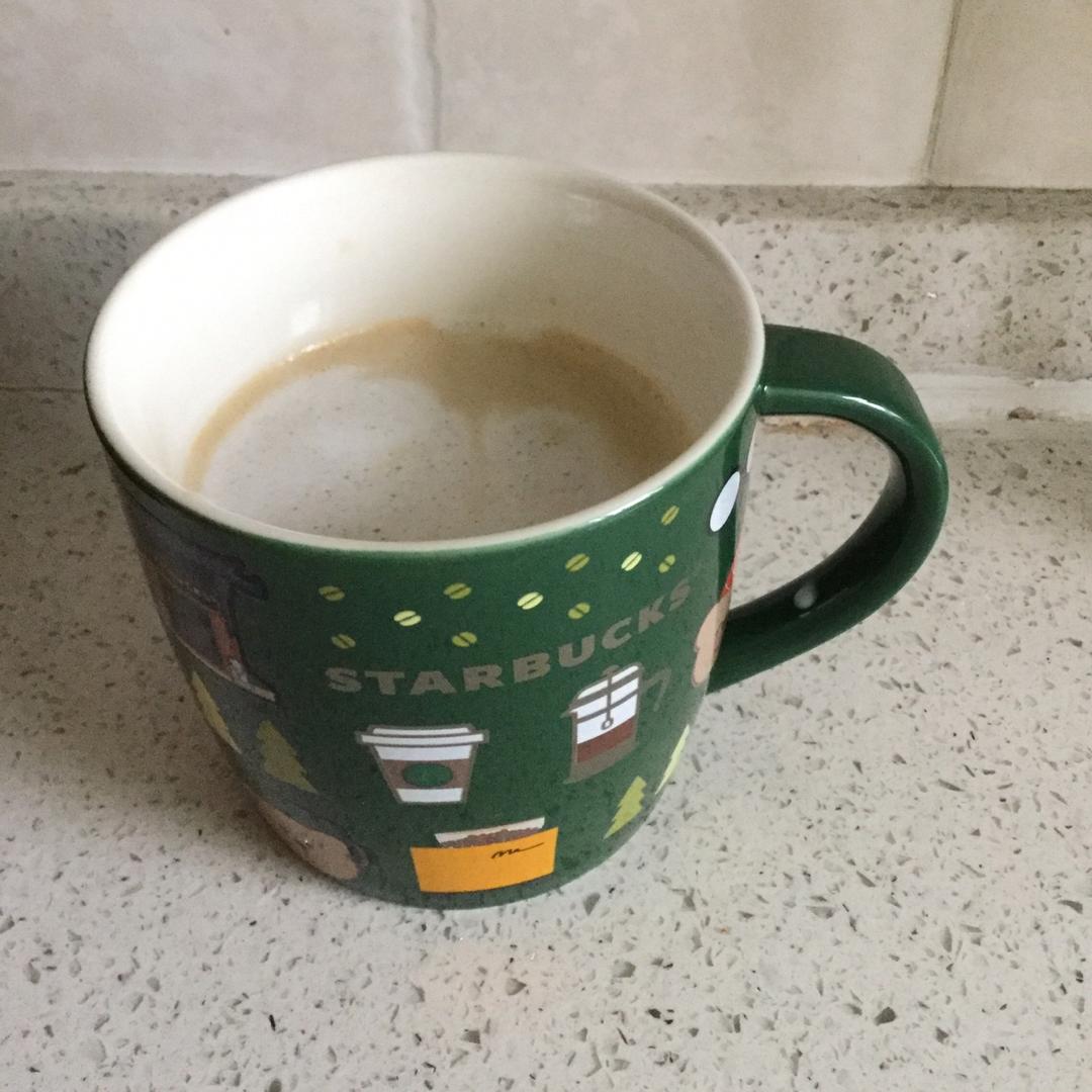 星巴克红茶拿铁鸳鸯