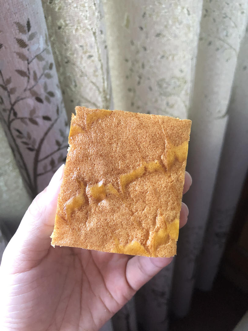黄金蛋糕