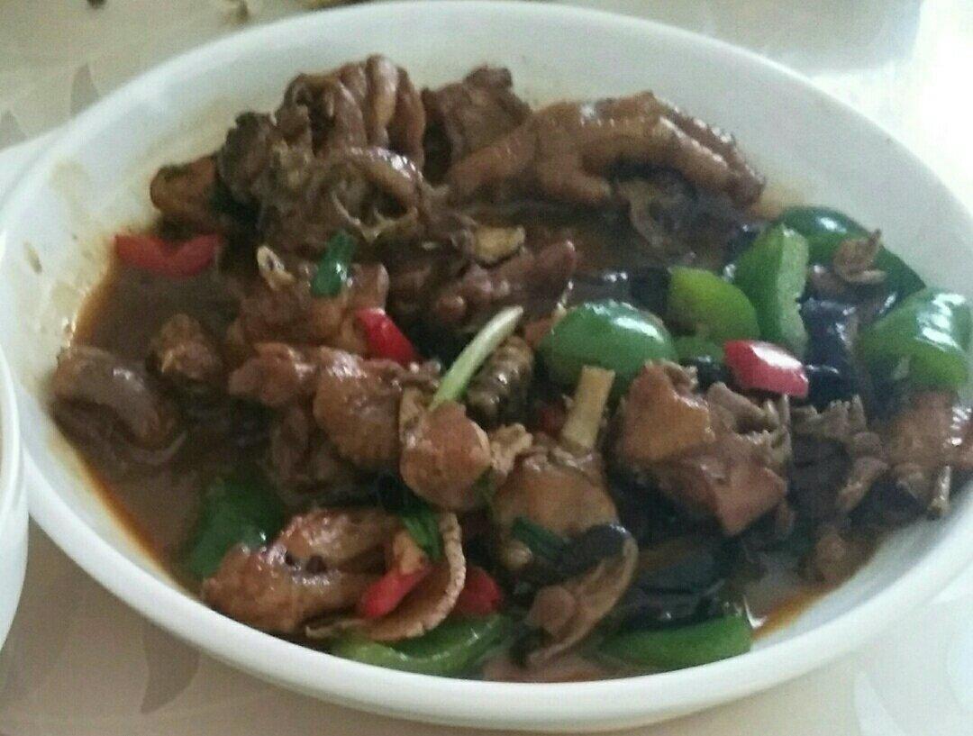 比饭店好吃很多倍的黄焖鸡