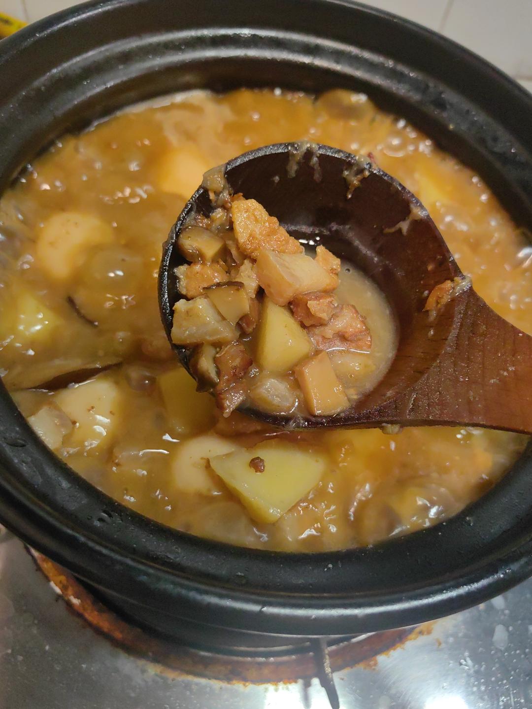 台式卤肉饭~