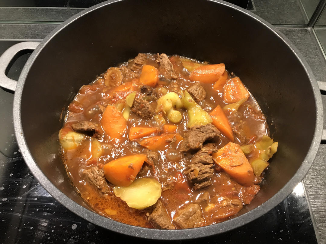 炖牛肉