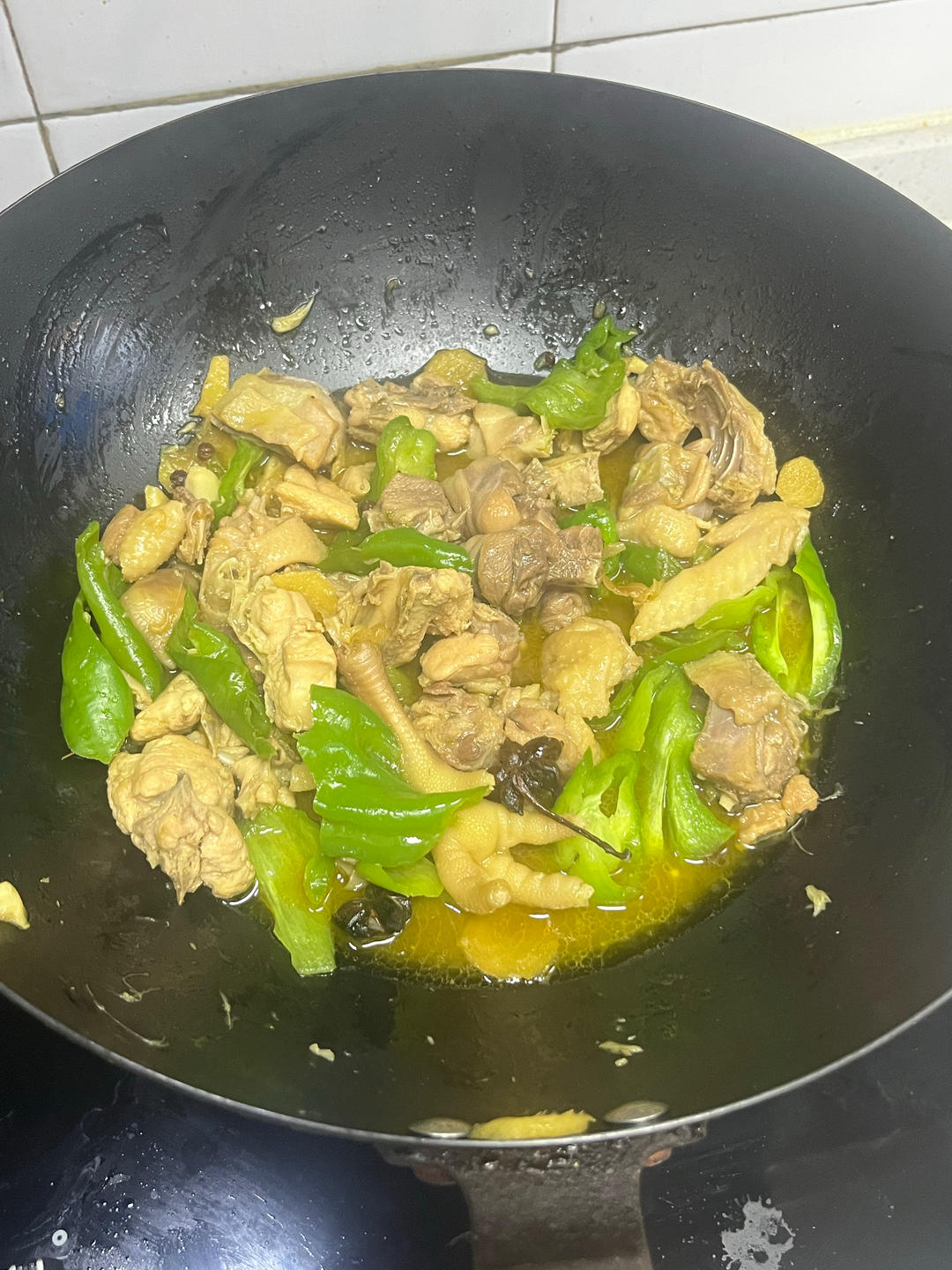 走地黄油老母鸡-两吃法