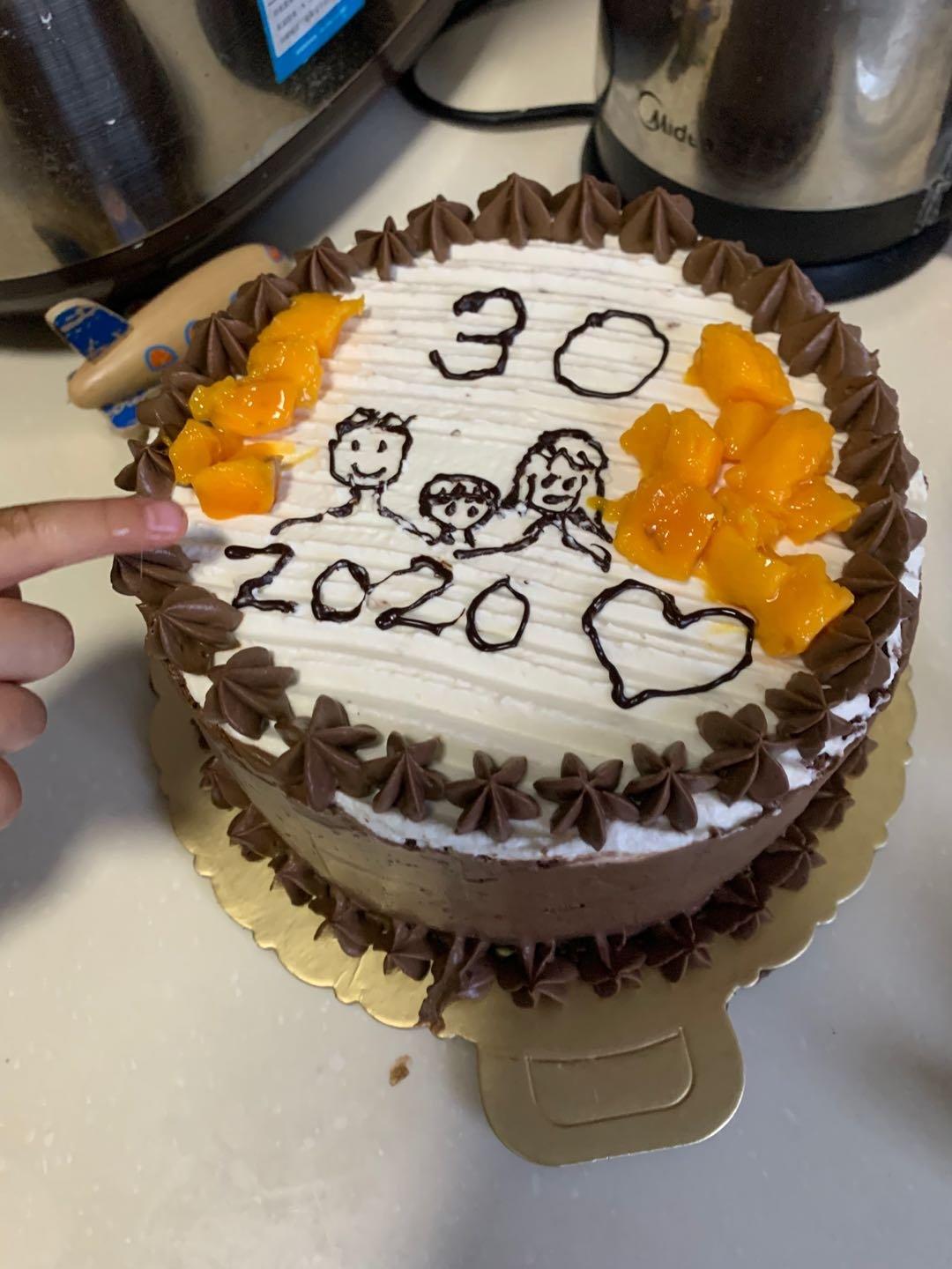 巧克力奶油蛋糕