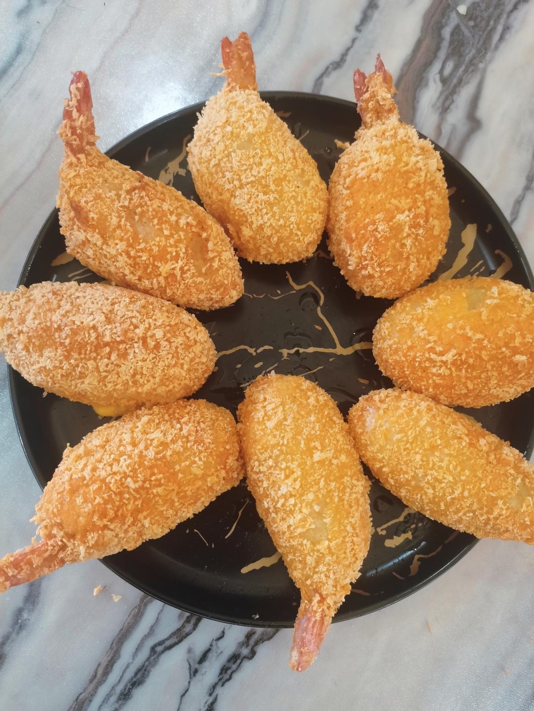 年夜饭菜单--香脆黄金芝士土豆泥虾球