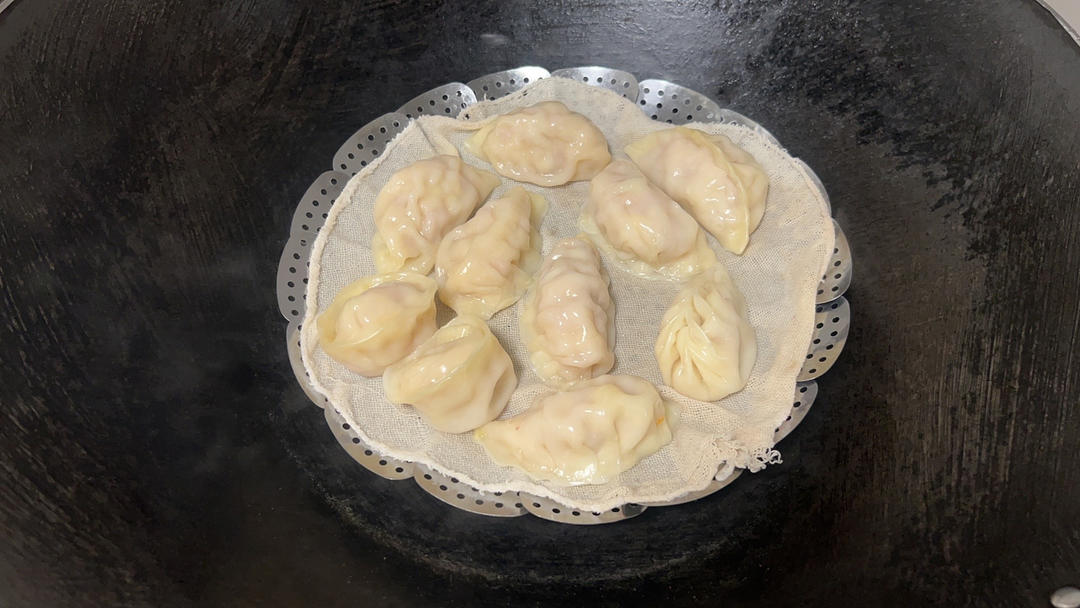 圆白菜猪肉蒸饺（烫面蒸饺）