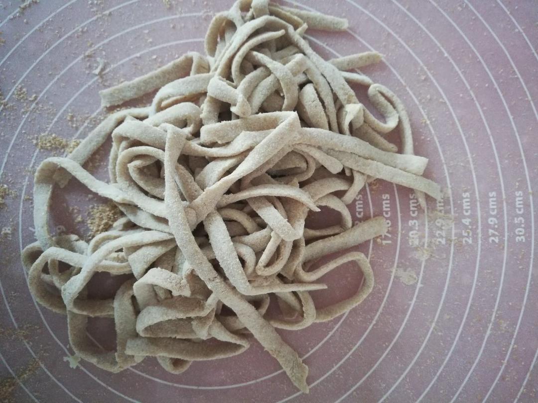 全麦手擀面