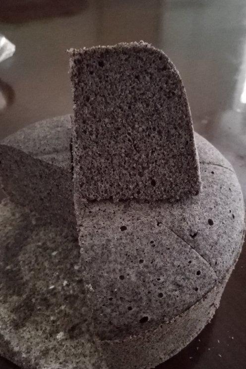 黑米蒸糕