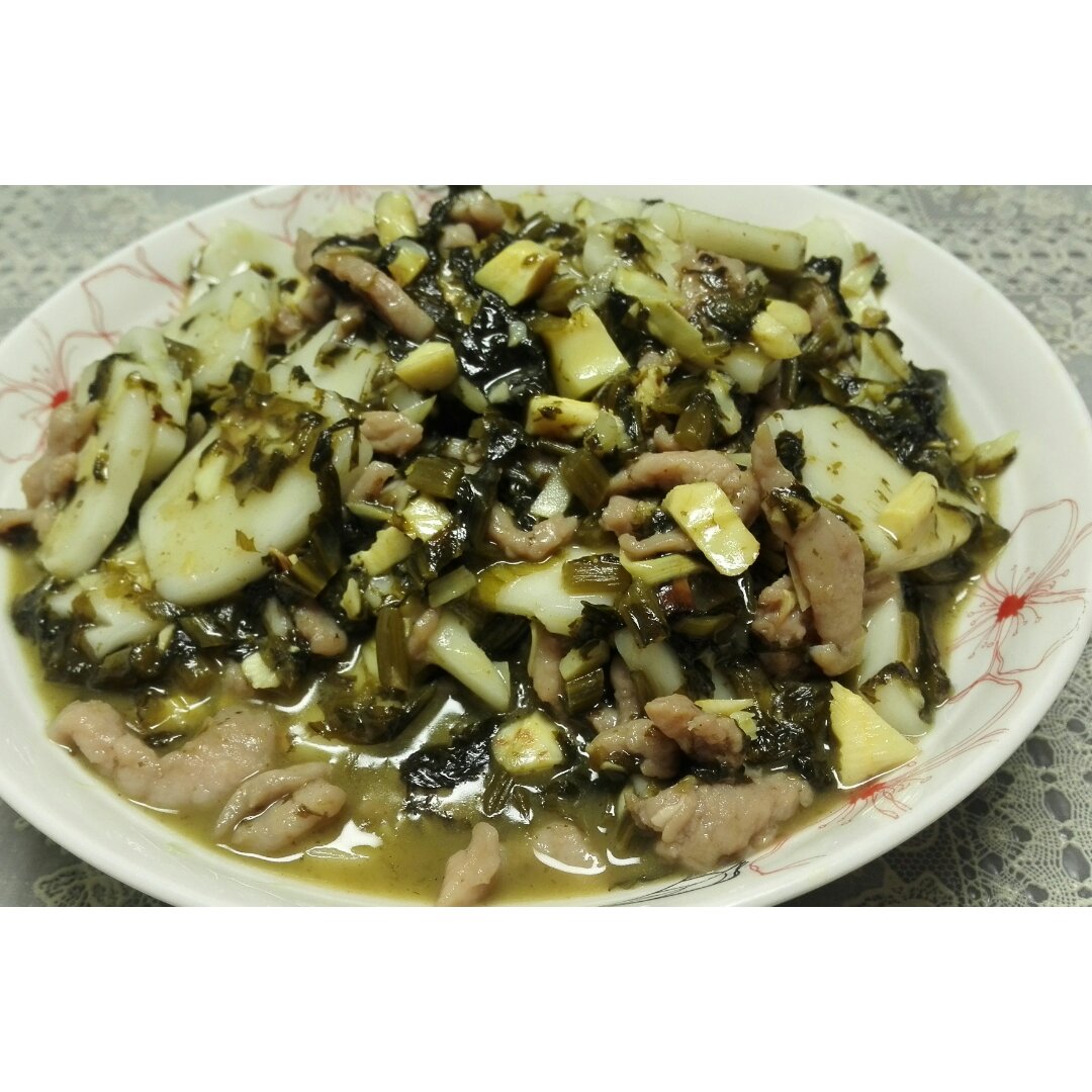 雪菜冬笋肉丝炒年糕