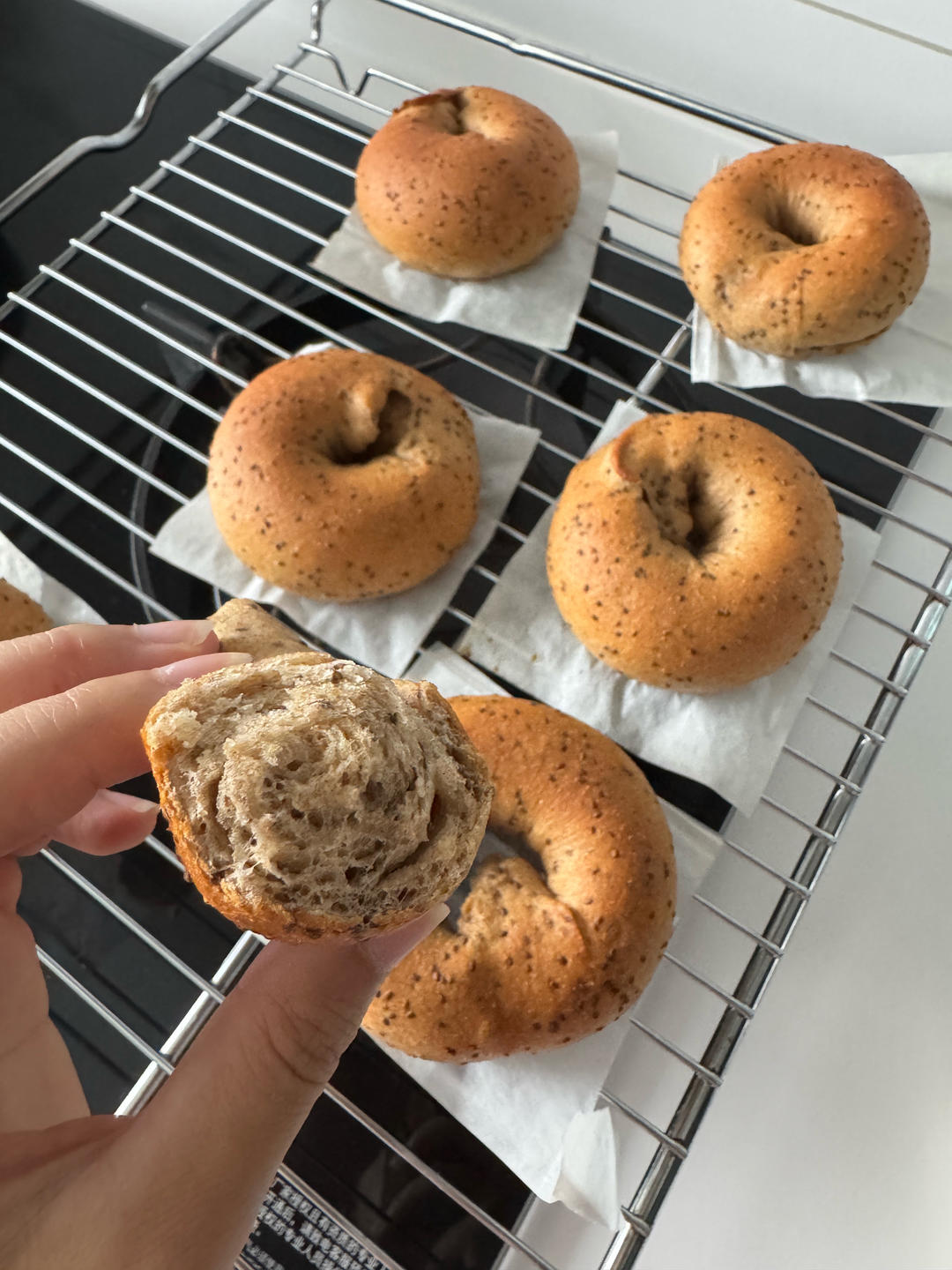 无油无糖全麦奇亚籽贝果