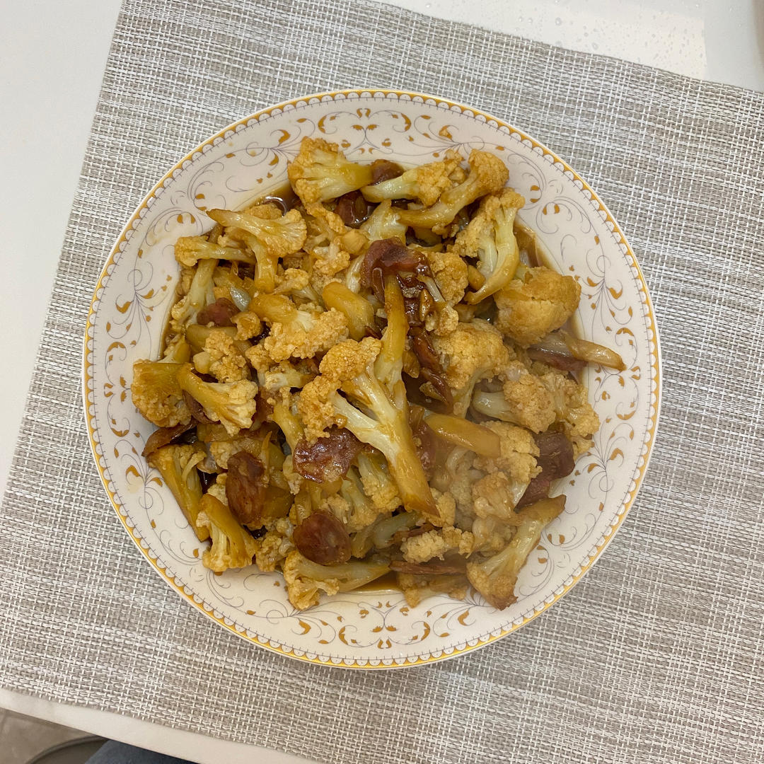 花菜炒腊肠